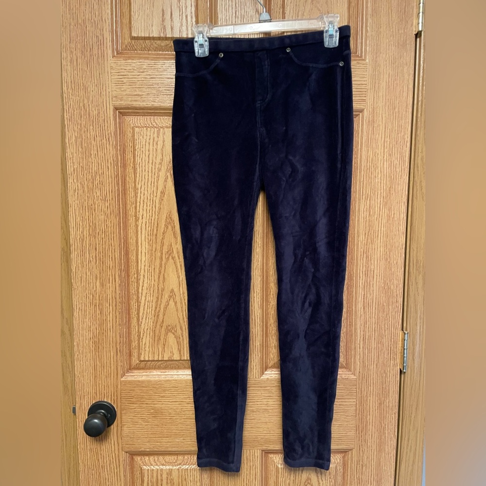 Medium Hue Corduroy leggings